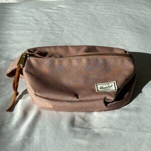 Herschel belt bag millennial pink